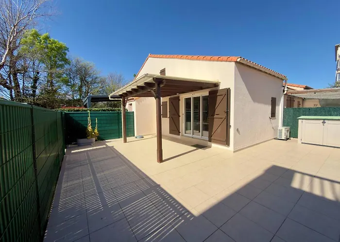 Pavillon Rénové à Argelès-sur-mer, Climatisé Et Piscine ! - Fr-1-388-227